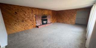 15-ACRE HOME, SHOP & SAUNA LOCATED IN SW REDMOND! Gallery 1