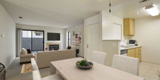Lakeshore Apartments Gallery 1