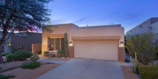 9562 E Chuckwagon Lane Gallery 2