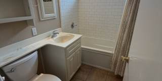 2 bedroom | 1 bathroom | Single family home with pool + detached room & full bathroom Gallery 20