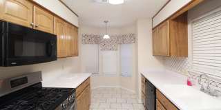 8154 Treetop Ln Gallery 5