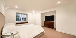 6138 Maryland Dr. Gallery 36