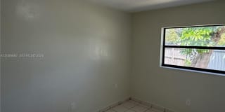 10375 SW 152nd Ter Gallery 36