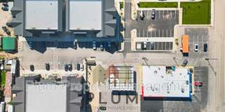 425 Michigan Avenue Gallery 25