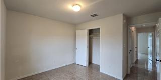 5705 Mandalay Gallery 30