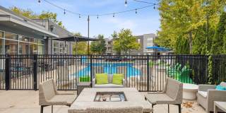 Trotters Park Gallery 17