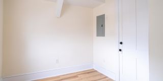 234 Danforth Avenue Gallery 10