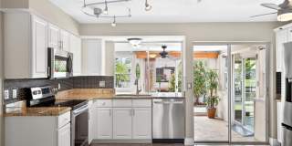 4419 N Pacific Circle Gallery 7