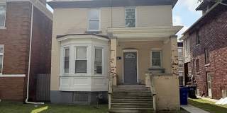 4 Bedroom House with Primary Suite 4 Bedroom House with Primary Suite Gallery 1