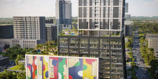 Neo Edgewater Gallery 55