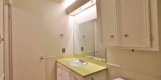 3/2/2 DUPLEX near ACU! Gallery 11