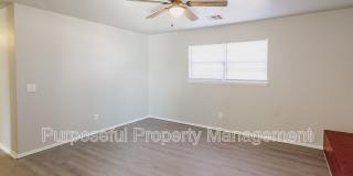 2624 North Markwell Avenue Gallery 3
