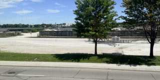 822 East River Drive - 2 Gallery 16