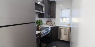 198 Montauk Avenue Gallery 3