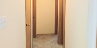BIG 2 Bed / 2 Bath apartment, commute friendly Bonney Lake location! Gallery 9