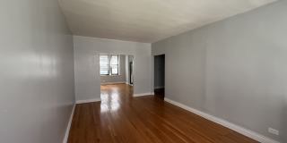 5523 S. Everett Avenue #23-1E Gallery 5