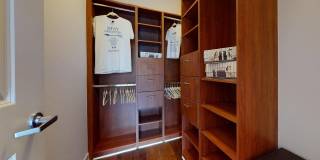 Edgewater Gallery 14