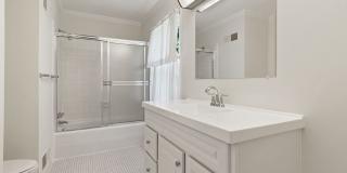 3 Bed 3 Bath - Potomac Falls Rambler - 2 Car Garage Gallery 25