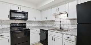 The Lenox Apartment Homes Gallery 4