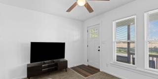 927 Camden Avenue Gallery 7