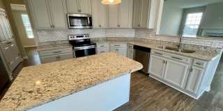 Stunning 4 Bedroom 2.5 Bathroom 2-story Home in NE Greensboro with 2 car garages Gallery 5