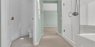 12 Bergamo Gallery 26