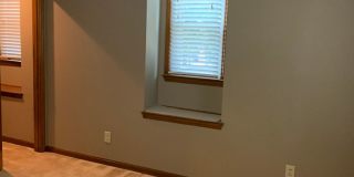 Room in 3 Bedroom Home at 2625 Sawmill Rd Gallery 10