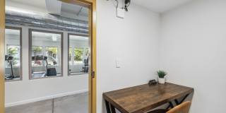 Pullman Modern Urban Apartments Gallery 59