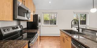 Available NOW! 1 Bedroom 1 Bath Condo Downtown Denver! Gallery 11