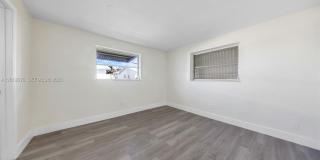2520 NW 2nd Dr Gallery 19