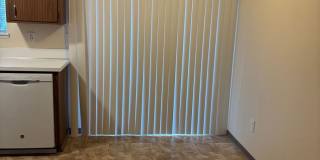 1 Bedroom 1 Bathroom at Hollywood Park Apartments Gallery 15