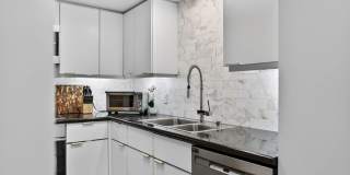 Island View at Waikiki Landmark: Waikiki Luxury Condo w/ Pool, Spa, Gym &amp; Lanais Gallery 10