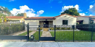 3069 SW 21st St Gallery 1