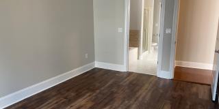 222 Glenwood Avenue Gallery 7