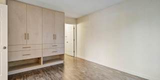 $500 off! Spacious 1-bdrm/1-bath condo in quiet neighborhood. Balcony, 2 parking spaces, fireplace, hot tub, & pool Gallery 33