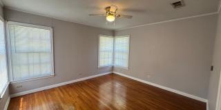 3515 E Brookview Gallery 4