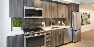 The Banks Gallery 18