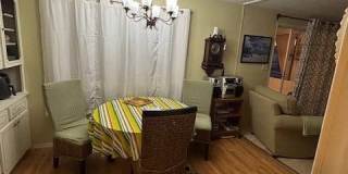 166  4th St West Gallery 26