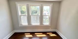 NEWLY RENOVATED PENTHOUSE UNIT Gallery 11