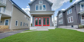 223 16th Avenue Gallery 1