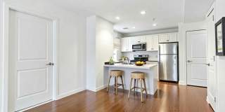 947 Hope Street unit: 304 Gallery 6