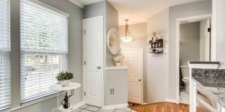 6241 ABBOTTSBURY Row Gallery 14