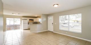 8415 North 10th Street Gallery 5