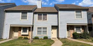 Spacious 2 Bedroom Townhouse with Covered Parking & Community Pool! Gallery 1