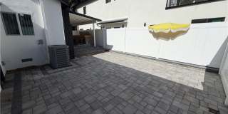 8414 Owensmouth Gallery 20