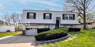 11912 Beacon Avenue Gallery 1