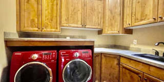 Beautiful Home in an Exclusive Gated Community Gallery 25