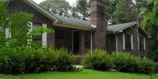 Huge 5 Bedrooom in Prattville Gallery 1