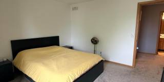 5205 Wabash River Street Gallery 26