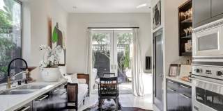 2425 Clement Ave Gallery 12